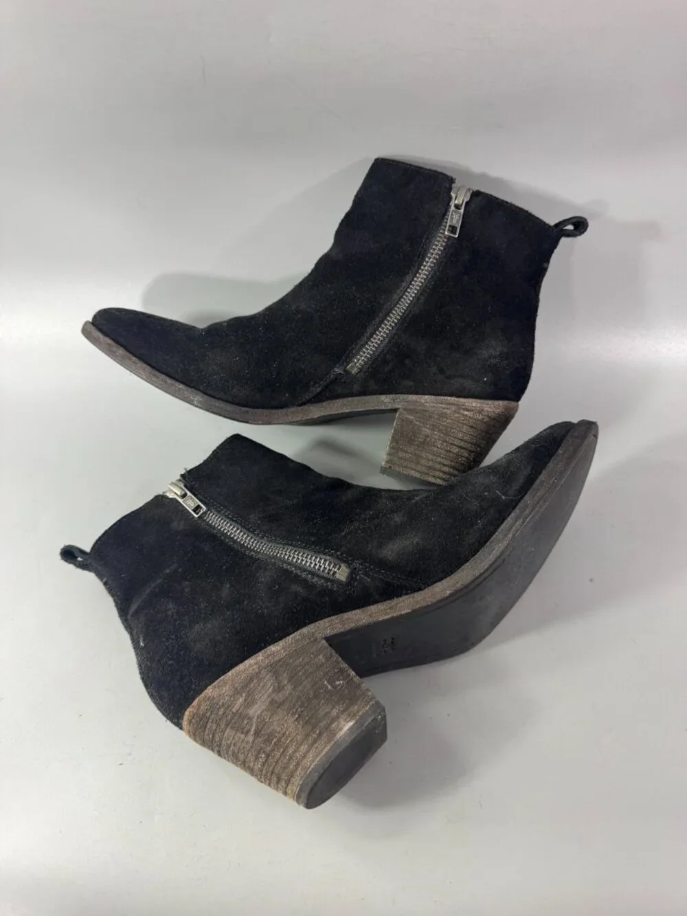 FRYE Women’s Alton Chelsea Ankle Boots Black Leather Block Heels Boho Western 10